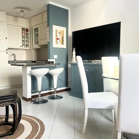 Attico Vista Mare Con Parcheggio Privato Apartment *