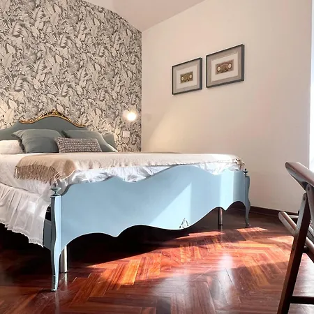 Attico Vista Mare Con Parcheggio Privato Apartment