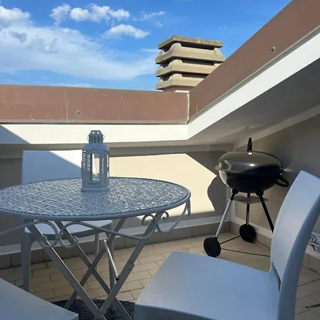 Appartement Attico Vista Mare Con Parcheggio Privato